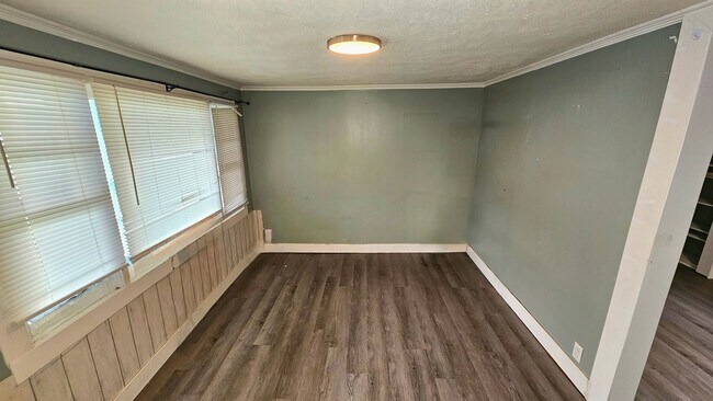 Foto del edificio - 490 Grand St