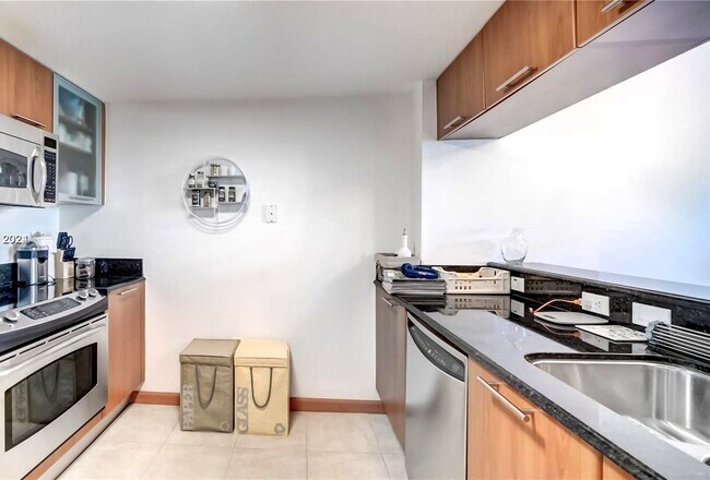 Foto del edificio - 1800 N Bayshore Dr
