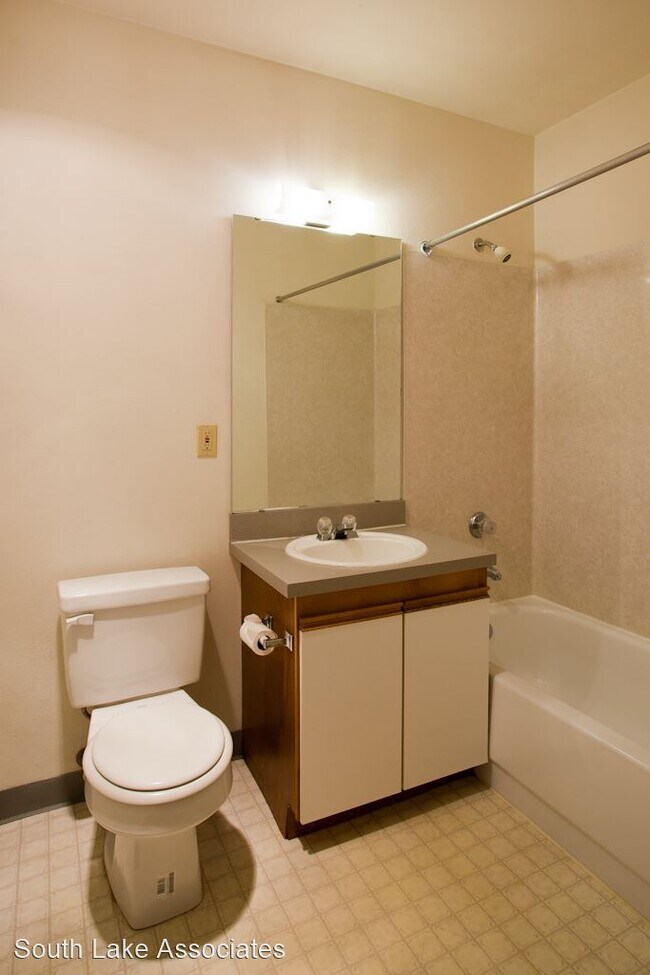 Foto del edificio - 4738 19th Ave NE