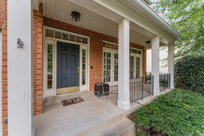 Building Photo - 4203 Talon Dr