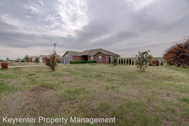 Building Photo - 4 br, 2 bath House - 11750 Gunsmoke Dr