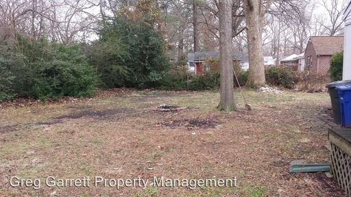 Building Photo - 5932 Wickham Ave
