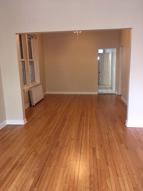 Foto del edificio - 3246 N Seminary Ave