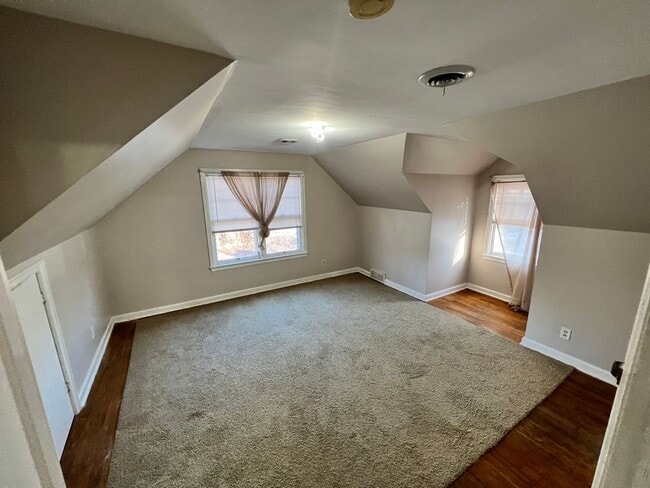 Foto del edificio - Preleasing for 26/27 School Year!