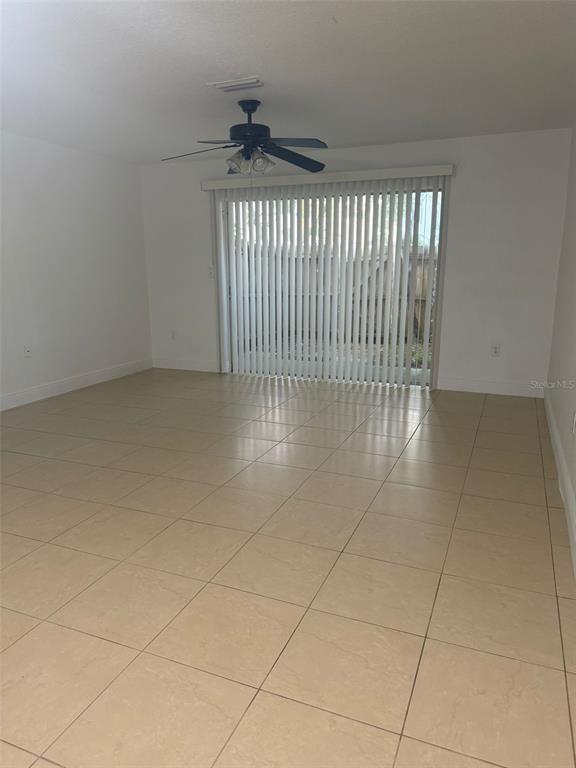 Foto del edificio - 6036 Amberly Ct