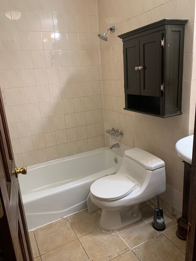 Foto del edificio - 101-46-146 95th St