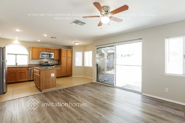 Building Photo - 3053 Reef View St