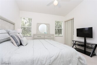 Building Photo - 1937 Crestview Way