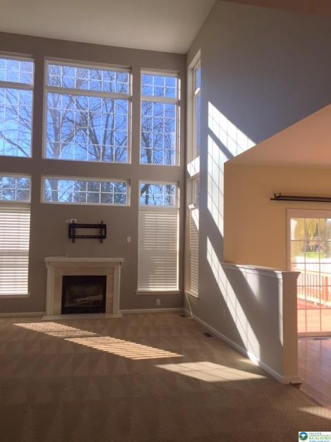 Building Photo - 606 N 41st St