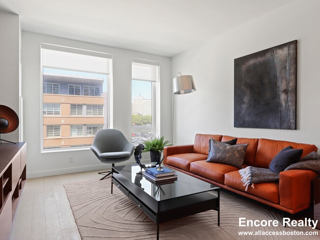 Building Photo - 390 Harrison Ave