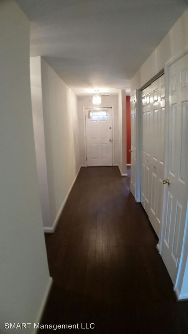Building Photo - 7108 Cipriano Springs Dr