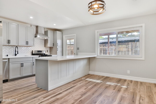 Building Photo - 378 Flittner Cir