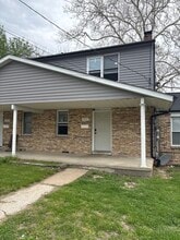 Building Photo - 812 Nathan St