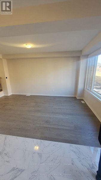 Building Photo - 208 Leslie Davis St