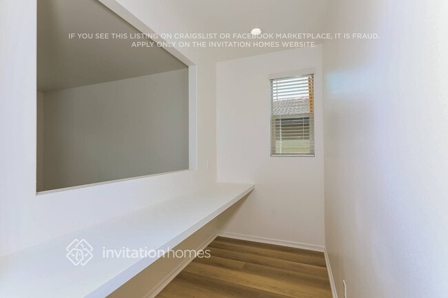 Building Photo - 27182 Sands Dr