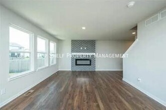 Building Photo - 1060 Spruce St