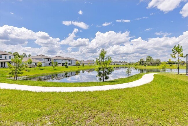 Foto del edificio - 2205 Broadbrook Dr