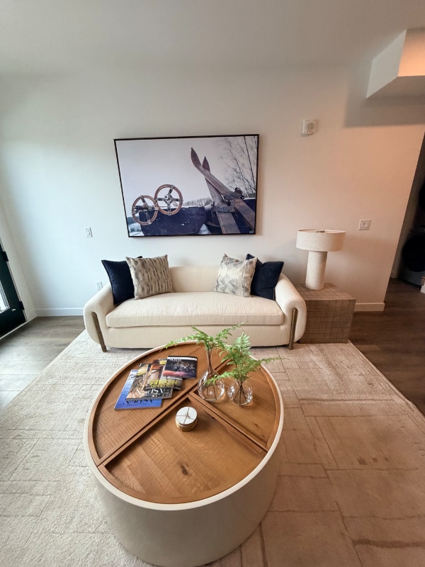 Foto del edificio - 140 Basalt Center Cir