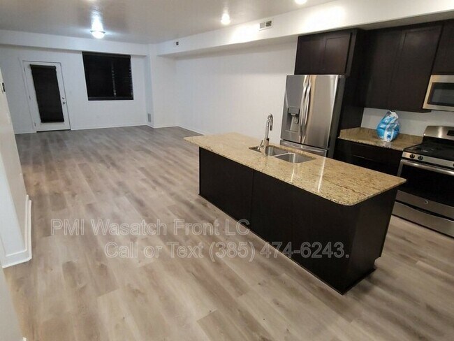 Foto del edificio - 5316 Solafax Ln