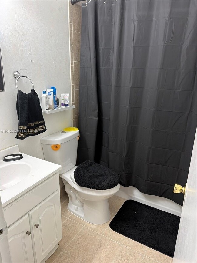 Foto del edificio - 9445 SW 76th St