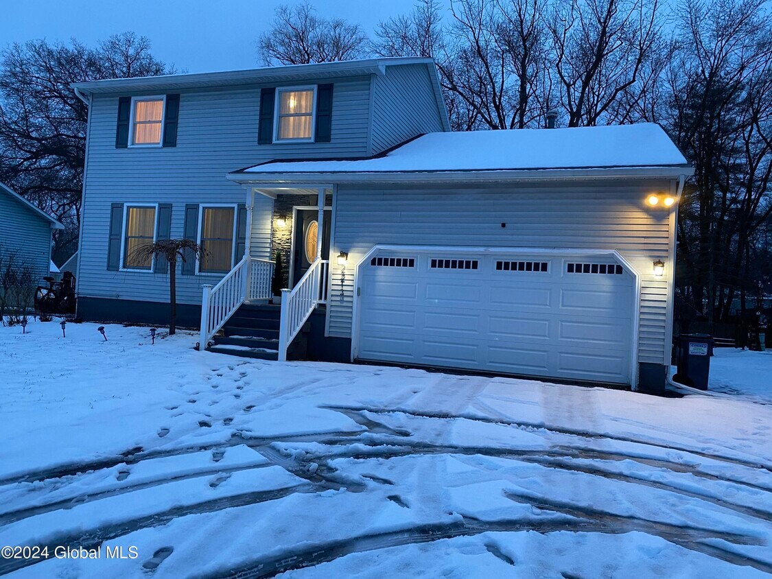 Foto principal - 2213 Balltown Rd