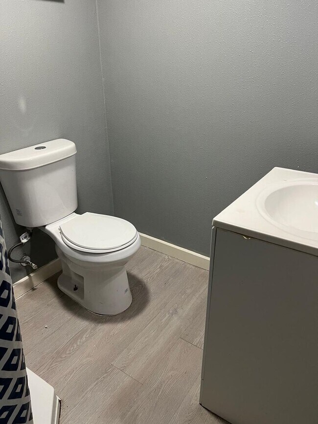 Photo - The Vernon Apartment