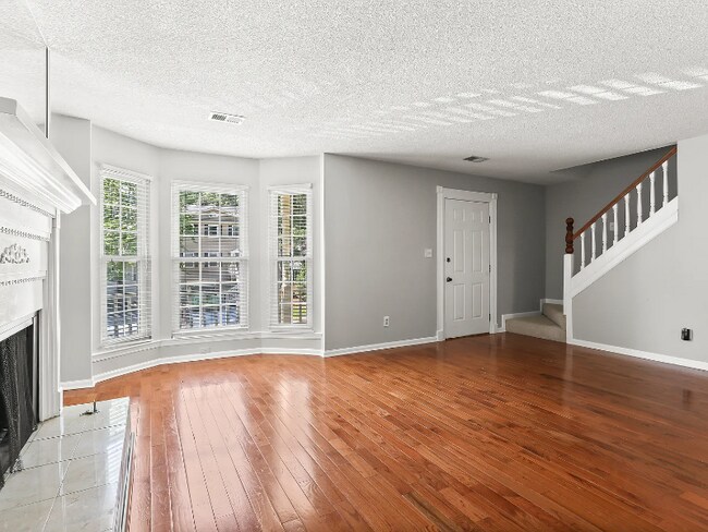 Foto del edificio - 5152 Afton Way