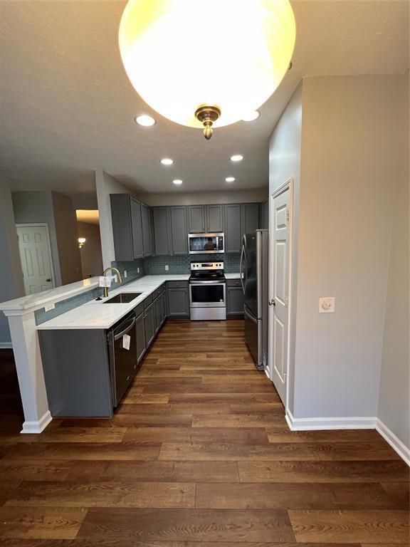 Foto del edificio - 6933 Havenmoor Pl