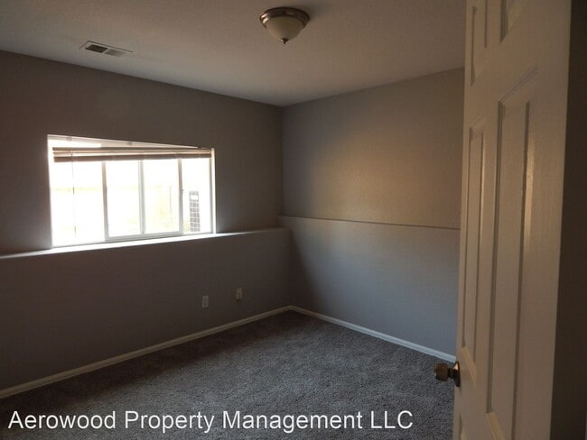 Building Photo - 4 br, 2 bath House - 1232 S Waco Street #A