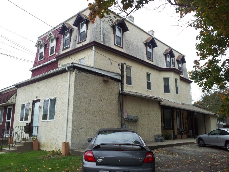 Photo - 240 Plymouth Ave