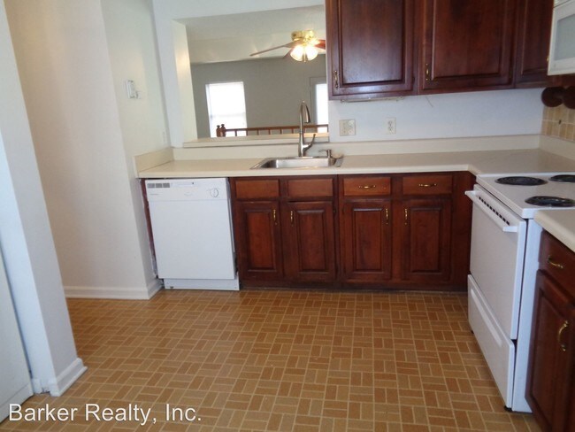 Building Photo - 3 br, 2.5 bath House - 1715 Murad Court