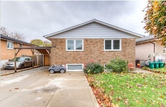 Building Photo - 118 Mercer Rd