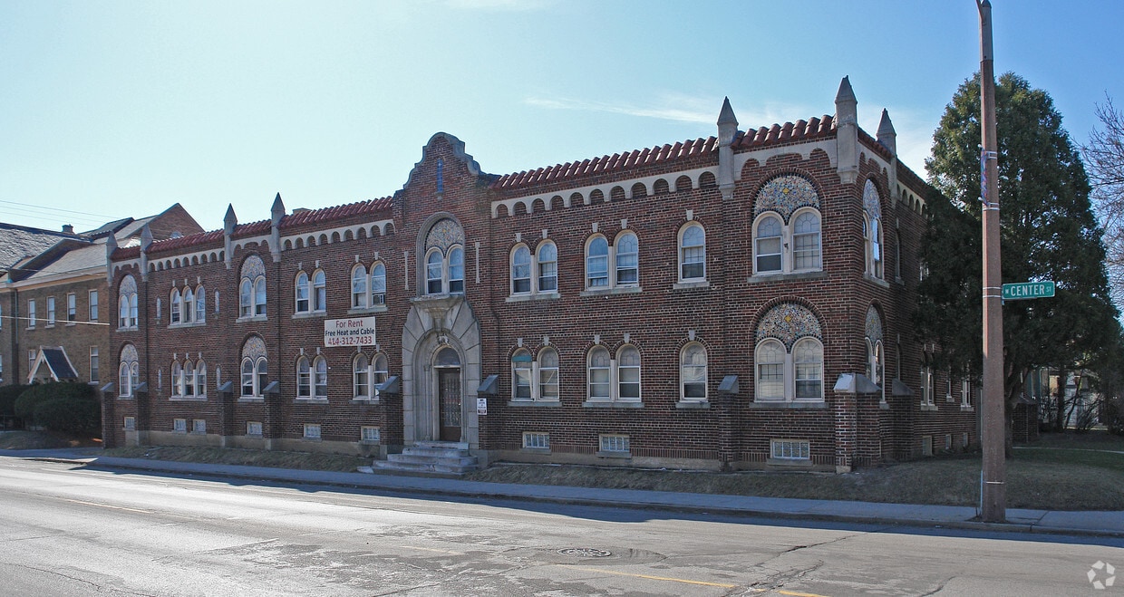 Building Photo - 2672 N 41st St