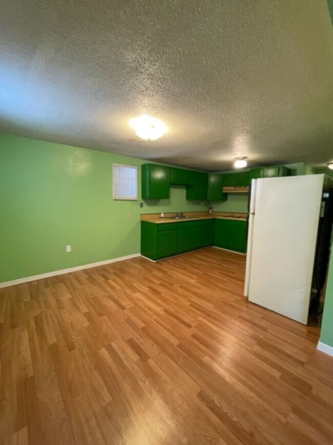 Foto del edificio - 1 Bedroom 1 bath apartment in Maryville Credit and Background Check required. Call Debra Johnson ...