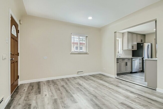 Foto del edificio - 3261 Ivy Street, Denver, CO, 80207
