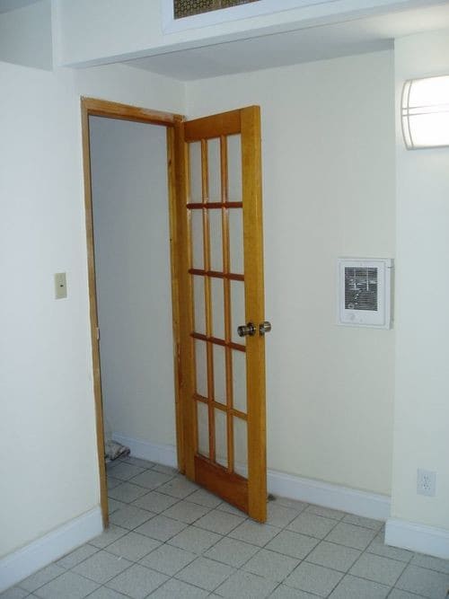 Primary Photo - 421 E 14th St