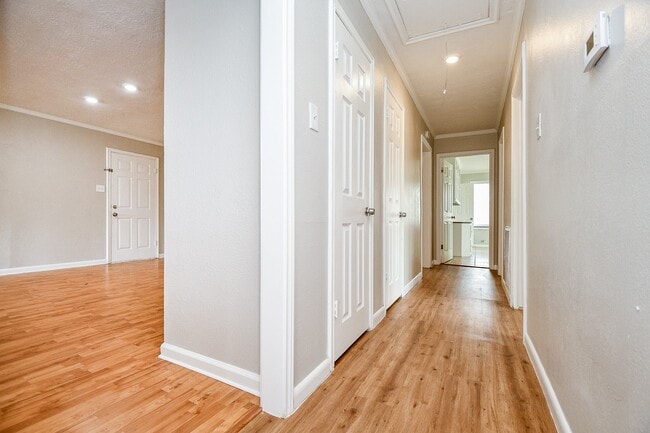 Foto del edificio - 1907 Lafferty Rd