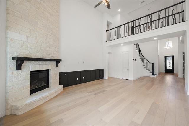 Building Photo - 6721 Elderberry Way
