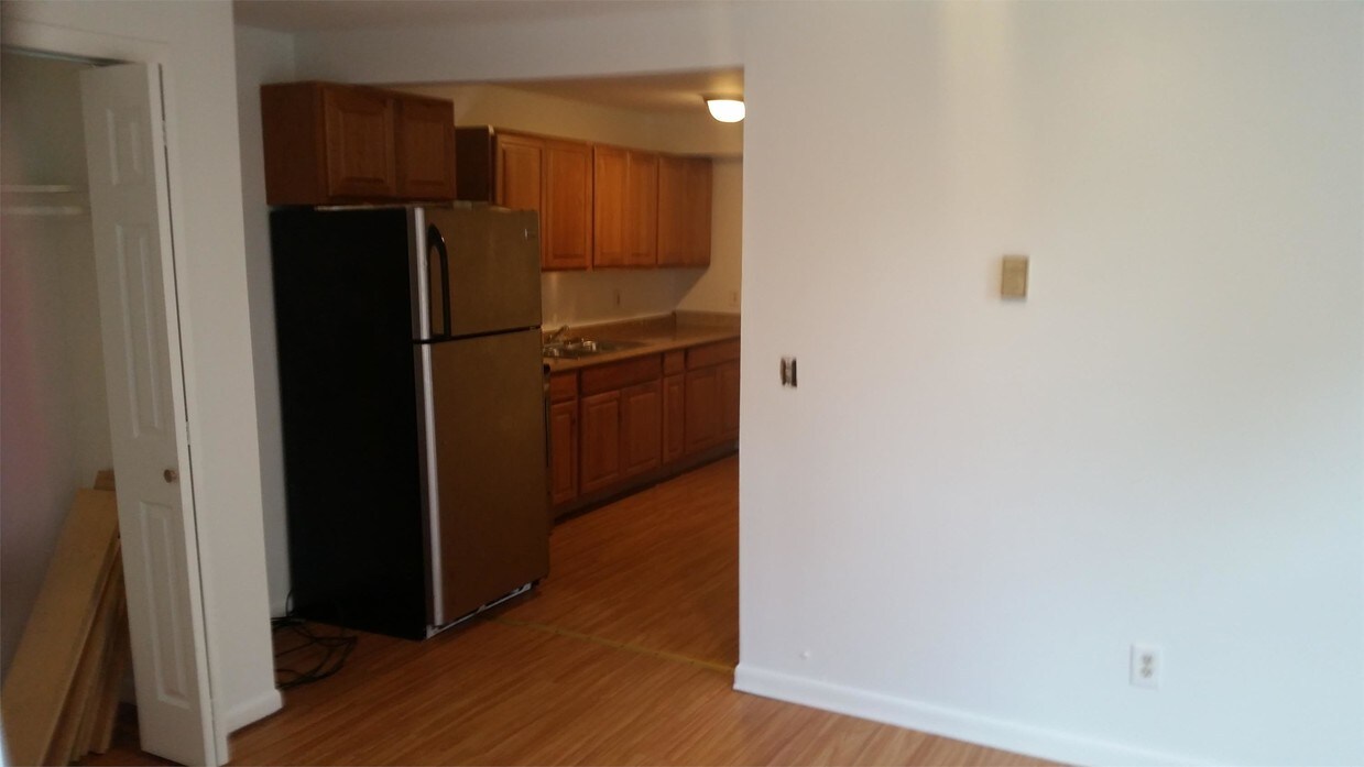 Foto principal - 27 Vineyard Ave