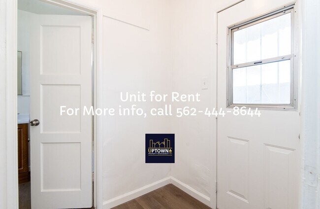 Foto del edificio - 9254 Park St