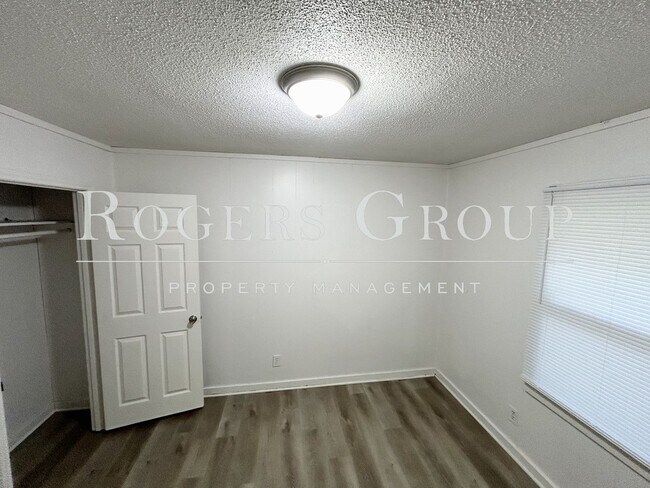 Foto del edificio - 416-418-418 Ridley St