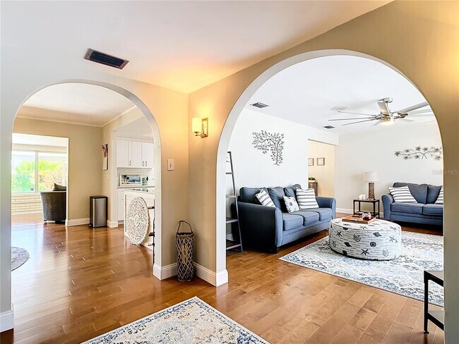 Foto del edificio - 2250 Watrous Dr