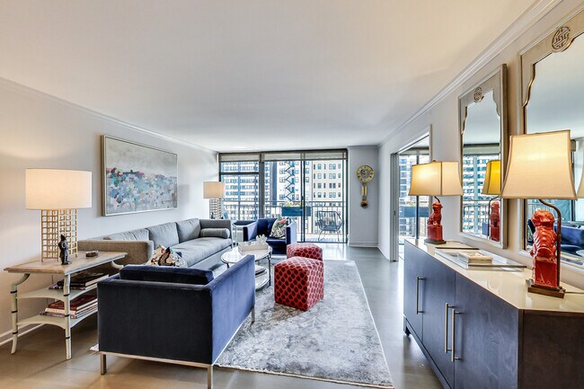 Foto del edificio - 1430 N Astor St