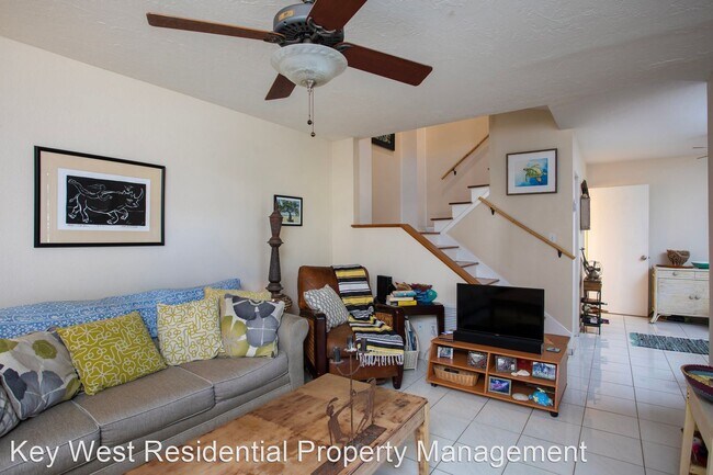 Building Photo - 2 br, 1.5 bath House - 3330 Duck Ave