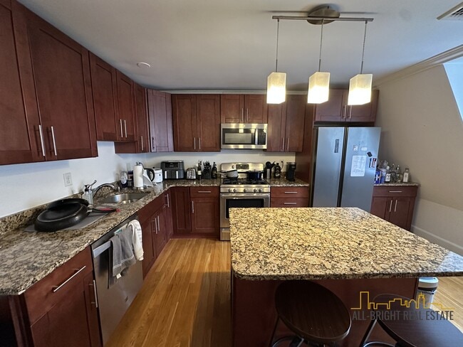 Photo - 1798 Beacon St Apartment