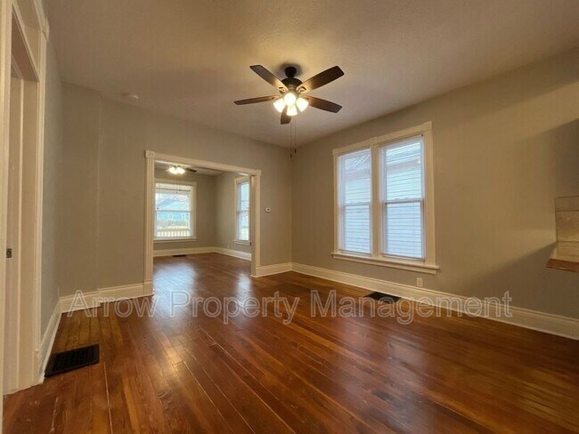 Foto del edificio - 918 S 10th St