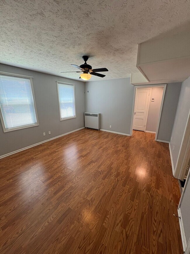 Foto del edificio - 3166 Davenport St