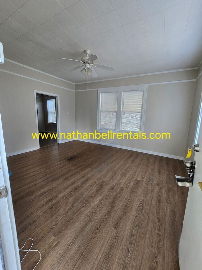 Foto del edificio - 2114 Culbertson St