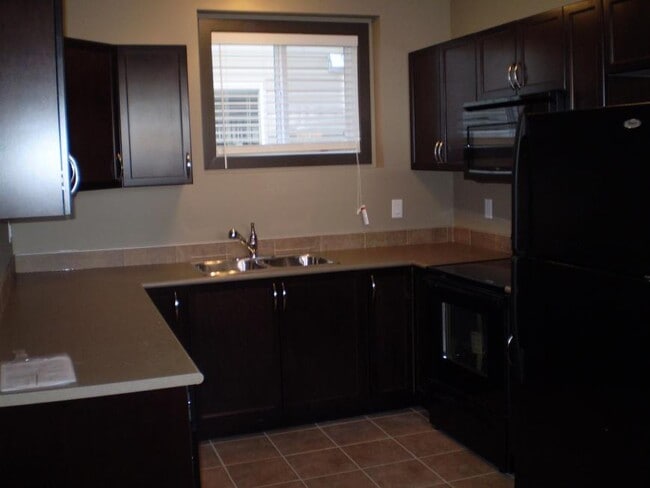 Photo du bâtiment - 2 bedroom in Grande Prairie AB T8X-0E1