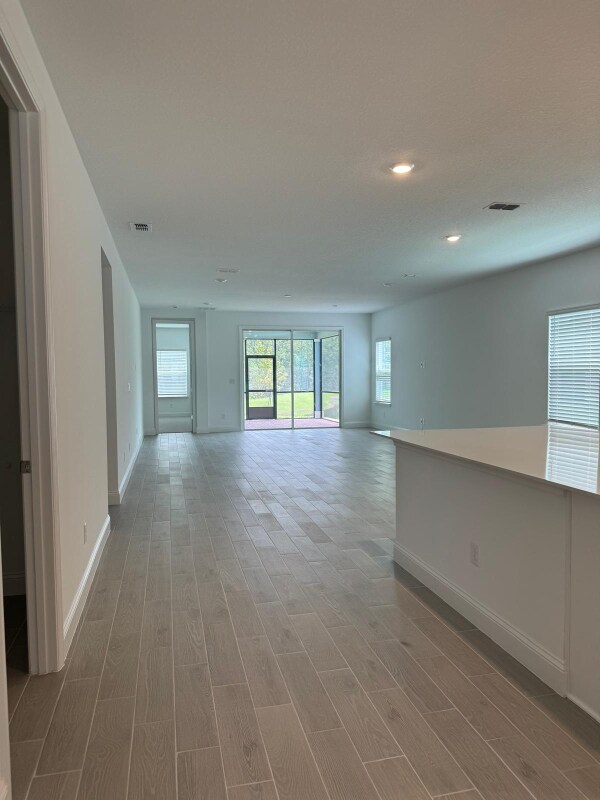 Building Photo - 246 Seaforth Dr
